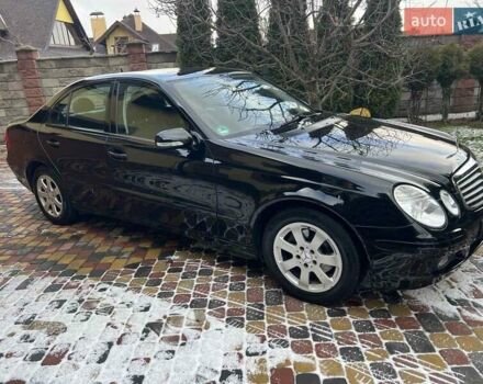 Чорний Мерседес Е-Клас, об'ємом двигуна 0 л та пробігом 228 тис. км за 12499 $, фото 1 на Automoto.ua