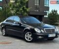 Чорний Мерседес Е-Клас, об'ємом двигуна 3 л та пробігом 320 тис. км за 8000 $, фото 1 на Automoto.ua