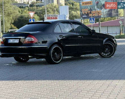 Черный Мерседес Е-Класс, объемом двигателя 2.5 л и пробегом 250 тыс. км за 6450 $, фото 1 на Automoto.ua