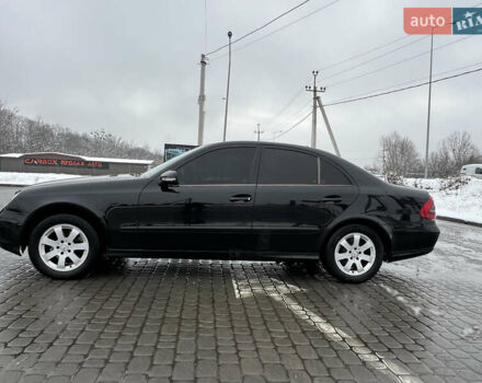 Чорний Мерседес Е-Клас, об'ємом двигуна 2.2 л та пробігом 317 тис. км за 6700 $, фото 9 на Automoto.ua