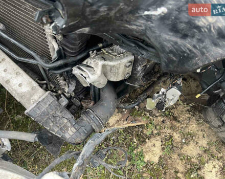 Чорний Мерседес Е-Клас, об'ємом двигуна 2.99 л та пробігом 374 тис. км за 4700 $, фото 13 на Automoto.ua