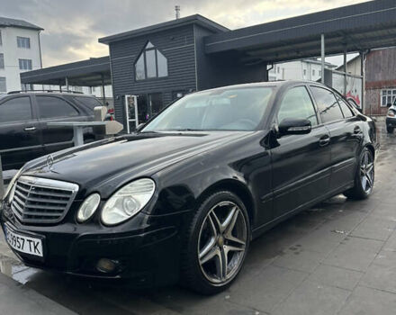 Черный Мерседес Е-Класс, объемом двигателя 2.2 л и пробегом 330 тыс. км за 7000 $, фото 3 на Automoto.ua