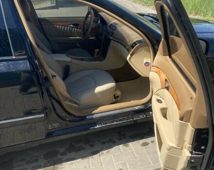 Чорний Мерседес Е-Клас, об'ємом двигуна 3 л та пробігом 245 тис. км за 8500 $, фото 11 на Automoto.ua