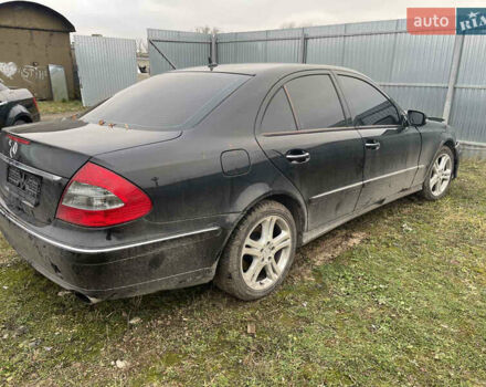Чорний Мерседес Е-Клас, об'ємом двигуна 2.99 л та пробігом 374 тис. км за 4700 $, фото 14 на Automoto.ua
