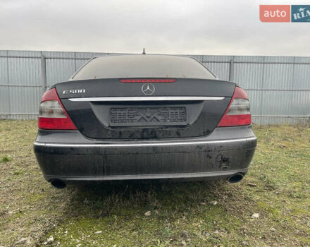 Чорний Мерседес Е-Клас, об'ємом двигуна 2.99 л та пробігом 374 тис. км за 4700 $, фото 16 на Automoto.ua