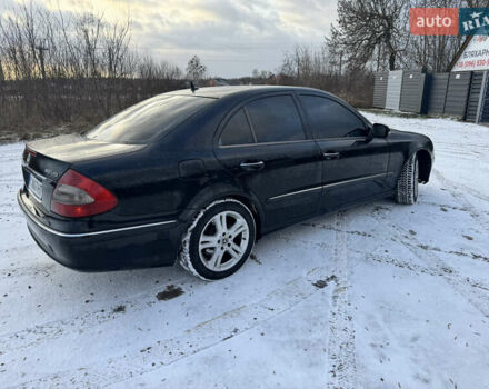 Черный Мерседес Е-Класс, объемом двигателя 2.99 л и пробегом 356 тыс. км за 7500 $, фото 11 на Automoto.ua