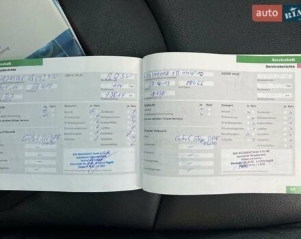 Чорний Мерседес Е-Клас, об'ємом двигуна 0 л та пробігом 228 тис. км за 12499 $, фото 23 на Automoto.ua