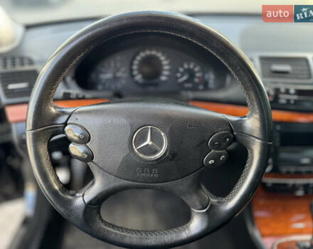 Мерседес Е-Клас 2007 у Івано-Франківську на Automoto.ua Чорний Мерседес Е-Клас, об'ємом двигуна 3 л та пробігом 309 тис. км за 6300 $, фото 16 на Automoto.ua