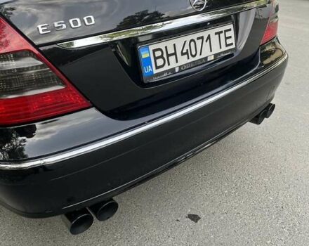 Мерседес Е-Клас 2007 у Одесі на Automoto.ua Чорний Мерседес Е-Клас, об'ємом двигуна 1.8 л та пробігом 273 тис. км за 9200 $, фото 4 на Automoto.ua