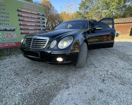 Мерседес Е-Класс 2007 в Калуше на Automoto.ua Черный Мерседес Е-Класс, объемом двигателя 3 л и пробегом 309 тыс. км за 6999 $, фото 3 на Automoto.ua