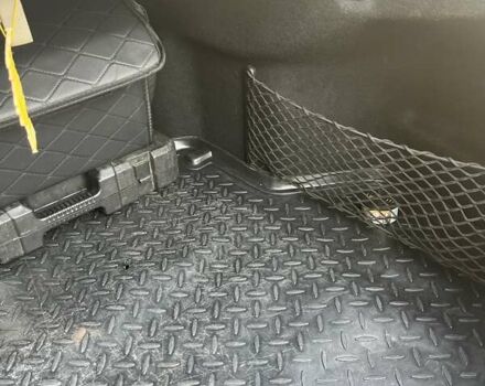 Мерседес Е-Клас 2007 у Одесі на Automoto.ua Чорний Мерседес Е-Клас, об'ємом двигуна 1.8 л та пробігом 273 тис. км за 9200 $, фото 16 на Automoto.ua