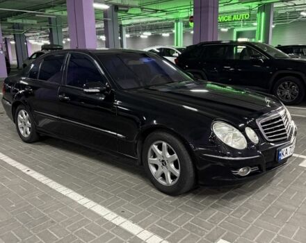 Черный Мерседес Е-Класс, объемом двигателя 3 л и пробегом 270 тыс. км за 7350 $, фото 1 на Automoto.ua