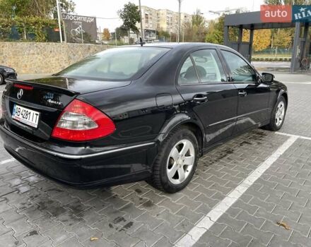 Чорний Мерседес Е-Клас, об'ємом двигуна 3 л та пробігом 183 тис. км за 9300 $, фото 3 на Automoto.ua