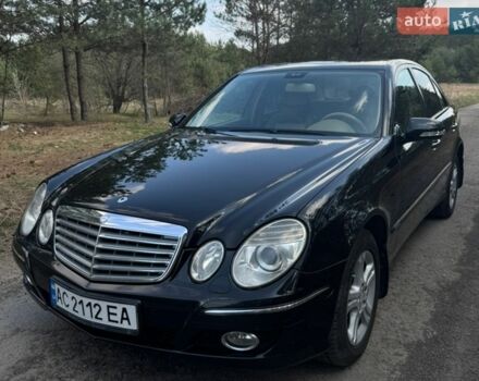 Чорний Мерседес Е-Клас, об'ємом двигуна 3 л та пробігом 273 тис. км за 9100 $, фото 1 на Automoto.ua