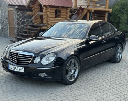 Черный Мерседес Е-Класс, объемом двигателя 2.1 л и пробегом 380 тыс. км за 6700 $, фото 2 на Automoto.ua