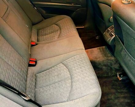 Черный Мерседес Е-Класс, объемом двигателя 1.8 л и пробегом 270 тыс. км за 8400 $, фото 8 на Automoto.ua