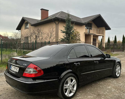 Черный Мерседес Е-Класс, объемом двигателя 2.15 л и пробегом 260 тыс. км за 11777 $, фото 10 на Automoto.ua