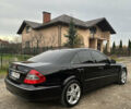 Черный Мерседес Е-Класс, объемом двигателя 2.15 л и пробегом 260 тыс. км за 11777 $, фото 10 на Automoto.ua