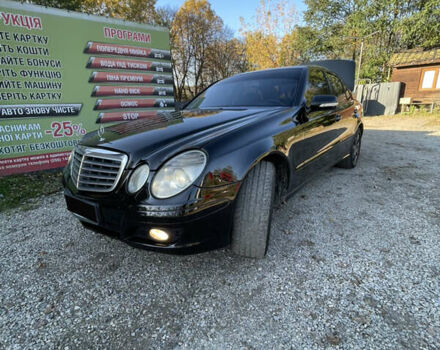 Мерседес Е-Класс 2007 в Калуше на Automoto.ua Черный Мерседес Е-Класс, объемом двигателя 3 л и пробегом 309 тыс. км за 6999 $, фото 4 на Automoto.ua