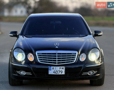 Чорний Мерседес Е-Клас, об'ємом двигуна 3.5 л та пробігом 216 тис. км за 8500 $, фото 4 на Automoto.ua