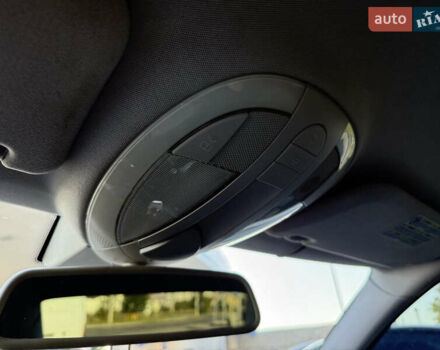 Черный Мерседес Е-Класс, объемом двигателя 2.5 л и пробегом 250 тыс. км за 6450 $, фото 23 на Automoto.ua