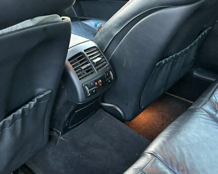 Чорний Мерседес Е-Клас, об'ємом двигуна 3 л та пробігом 370 тис. км за 5527 $, фото 3 на Automoto.ua