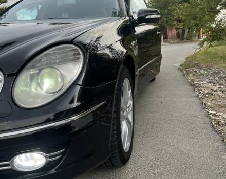 Мерседес Е-Клас 2007 у Одесі на Automoto.ua Чорний Мерседес Е-Клас, об'ємом двигуна 1.8 л та пробігом 273 тис. км за 9200 $, фото 1 на Automoto.ua