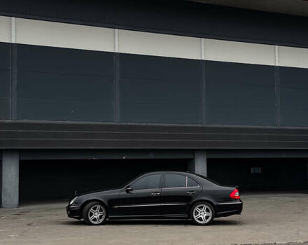 Черный Мерседес Е-Класс, объемом двигателя 3 л и пробегом 384 тыс. км за 9500 $, фото 8 на Automoto.ua