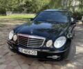 Черный Мерседес Е-Класс, объемом двигателя 2.1 л и пробегом 400 тыс. км за 9300 $, фото 12 на Automoto.ua