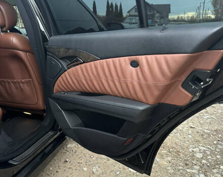 Черный Мерседес Е-Класс, объемом двигателя 2.15 л и пробегом 260 тыс. км за 11777 $, фото 27 на Automoto.ua