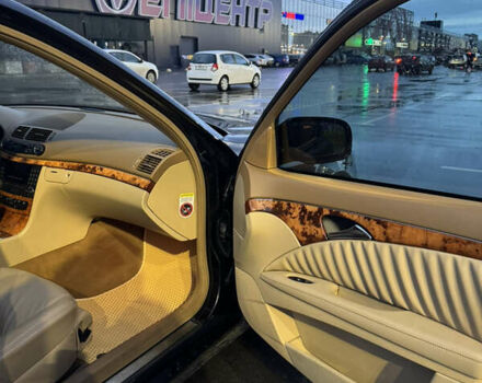 Мерседес Е-Клас 2008 у Чернігові на Automoto.ua Чорний Мерседес Е-Клас, об'ємом двигуна 3 л та пробігом 291 тис. км за 9200 $, фото 20 на Automoto.ua