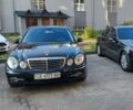 Чорний Мерседес Е-Клас, об'ємом двигуна 2.2 л та пробігом 188 тис. км за 9900 $, фото 1 на Automoto.ua