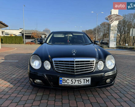 Чорний Мерседес Е-Клас, об'ємом двигуна 2.15 л та пробігом 380 тис. км за 10200 $, фото 6 на Automoto.ua