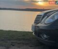 Черный Мерседес Е-Класс, объемом двигателя 2.15 л и пробегом 480 тыс. км за 7000 $, фото 1 на Automoto.ua