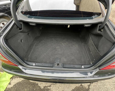 Черный Мерседес Е-Класс, объемом двигателя 2.99 л и пробегом 370 тыс. км за 10600 $, фото 18 на Automoto.ua