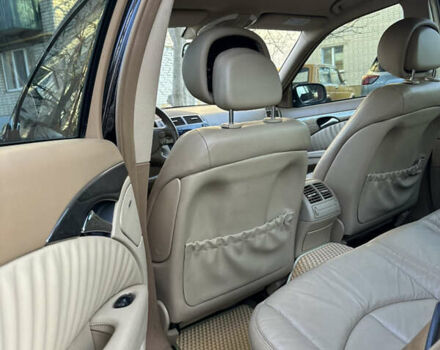 Чорний Мерседес Е-Клас, об'ємом двигуна 3 л та пробігом 196 тис. км за 7200 $, фото 19 на Automoto.ua