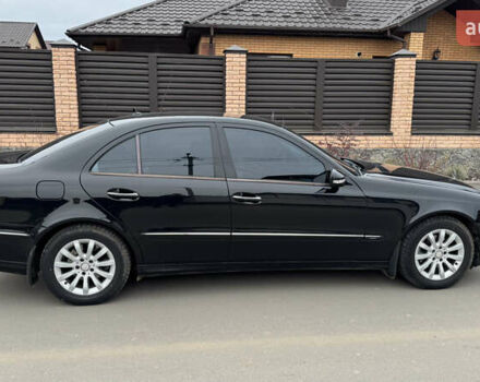 Чорний Мерседес Е-Клас, об'ємом двигуна 1.8 л та пробігом 125 тис. км за 10000 $, фото 2 на Automoto.ua