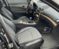 Черный Мерседес Е-Класс, объемом двигателя 2.1 л и пробегом 375 тыс. км за 8200 $, фото 3 на Automoto.ua