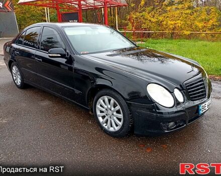 Мерседес Е-Клас 2008 у Кривому Розі на Automoto.ua Чорний Мерседес Е-Клас, об'ємом двигуна 1.8 л та пробігом 287 тис. км за 7450 $, фото 2 на Automoto.ua