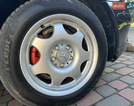 Чорний Мерседес Е-Клас, об'ємом двигуна 2.15 л та пробігом 380 тис. км за 10200 $, фото 39 на Automoto.ua