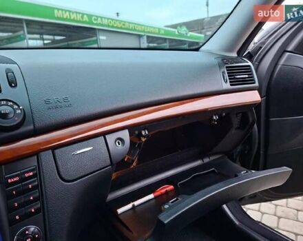 Чорний Мерседес Е-Клас, об'ємом двигуна 1.8 л та пробігом 340 тис. км за 8500 $, фото 18 на Automoto.ua