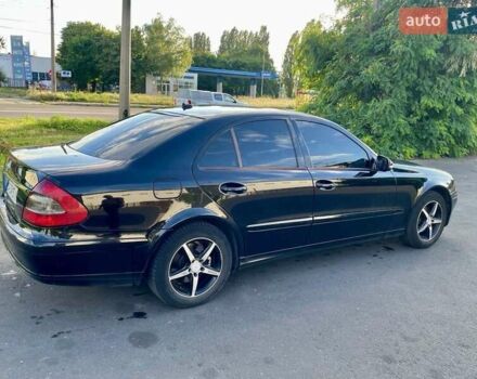 Чорний Мерседес Е-Клас, об'ємом двигуна 2.15 л та пробігом 275 тис. км за 7700 $, фото 4 на Automoto.ua