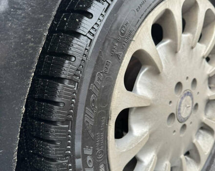 Черный Мерседес Е-Класс, объемом двигателя 3 л и пробегом 214 тыс. км за 8700 $, фото 12 на Automoto.ua