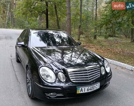 Черный Мерседес Е-Класс, объемом двигателя 2.2 л и пробегом 296 тыс. км за 8700 $, фото 9 на Automoto.ua