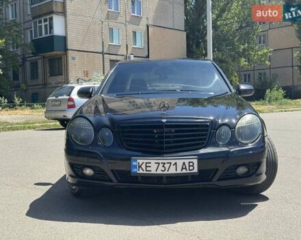 Черный Мерседес Е-Класс, объемом двигателя 3.5 л и пробегом 312 тыс. км за 8400 $, фото 2 на Automoto.ua