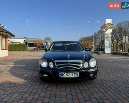 Чорний Мерседес Е-Клас, об'ємом двигуна 2.15 л та пробігом 380 тис. км за 10200 $, фото 7 на Automoto.ua