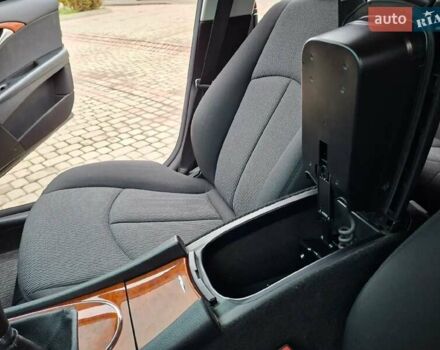 Чорний Мерседес Е-Клас, об'ємом двигуна 1.8 л та пробігом 340 тис. км за 8500 $, фото 22 на Automoto.ua