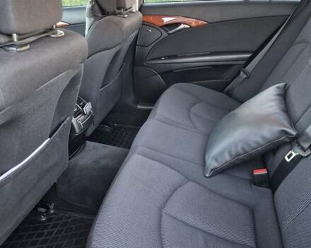 Черный Мерседес Е-Класс, объемом двигателя 2.15 л и пробегом 249 тыс. км за 8500 $, фото 3 на Automoto.ua