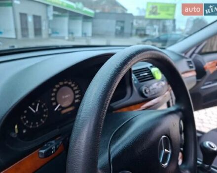 Чорний Мерседес Е-Клас, об'ємом двигуна 1.8 л та пробігом 340 тис. км за 8500 $, фото 20 на Automoto.ua