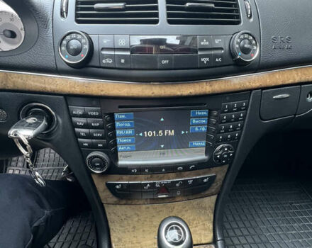 Черный Мерседес Е-Класс, объемом двигателя 2.99 л и пробегом 370 тыс. км за 10600 $, фото 20 на Automoto.ua